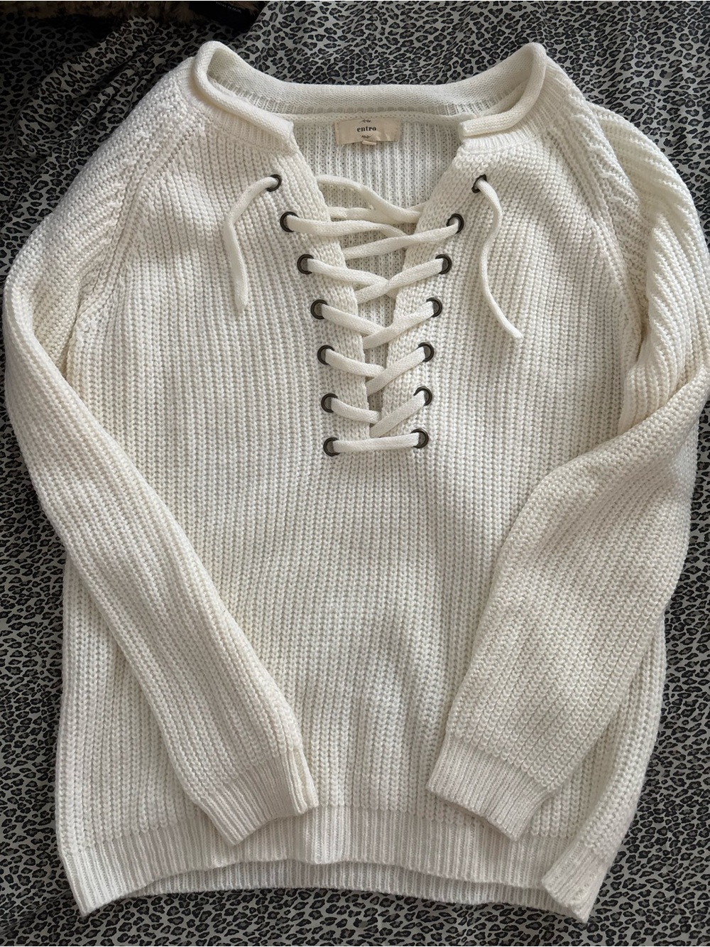 entro Ivory Lace-Up Crewneck Sweater